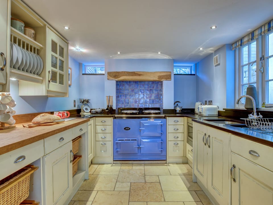 Cottage | Interior