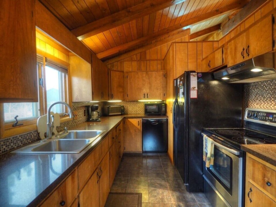 Kitchen view