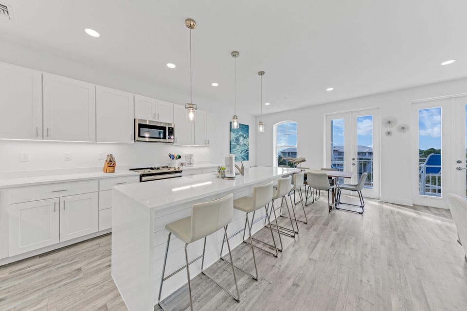 Spacious Kitchen Island