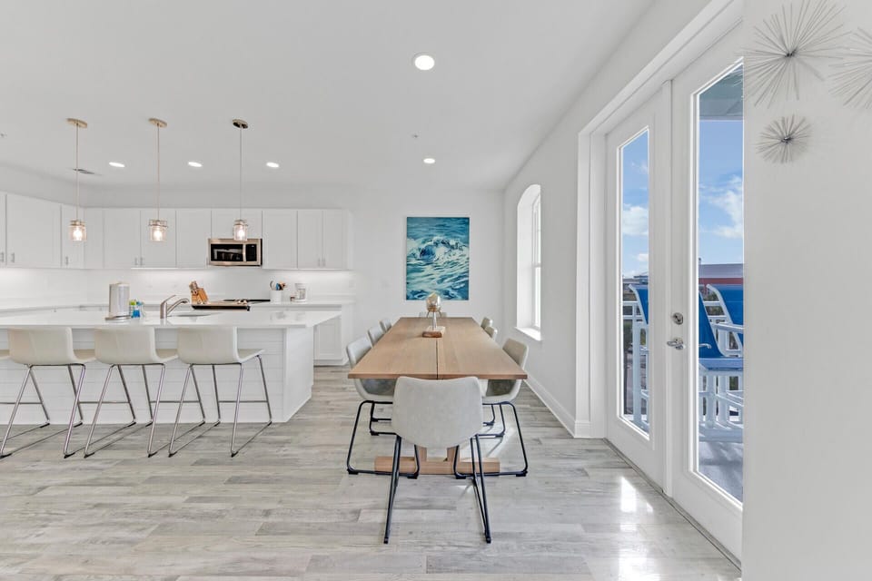 Large Dining Room Area With Seating For Eight