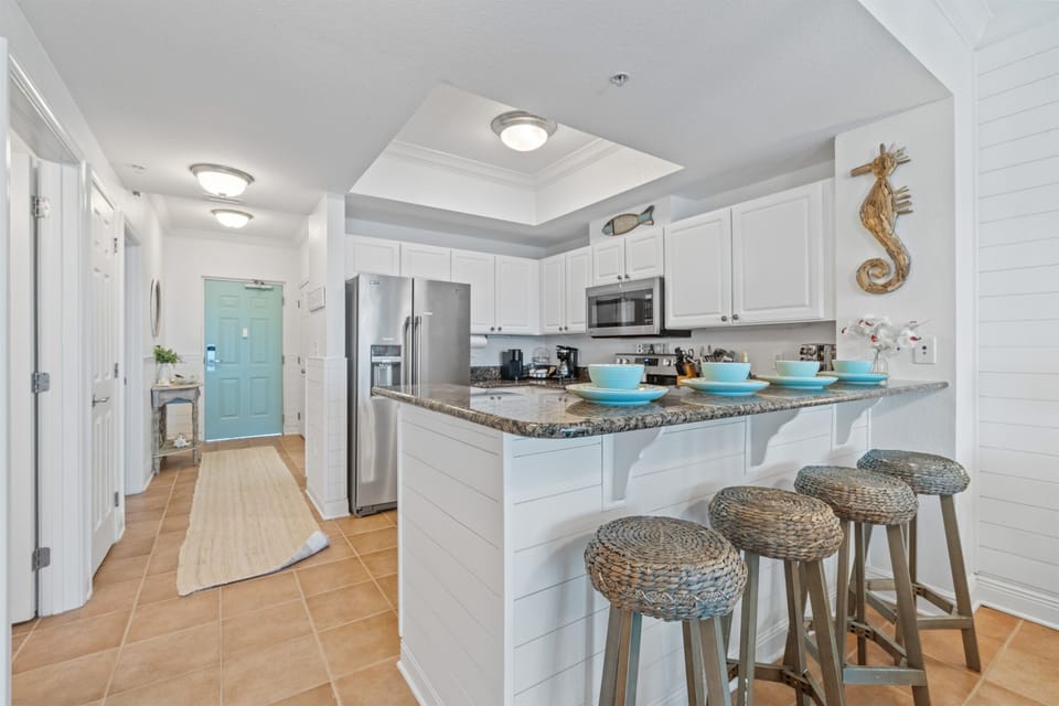 kitchen bar