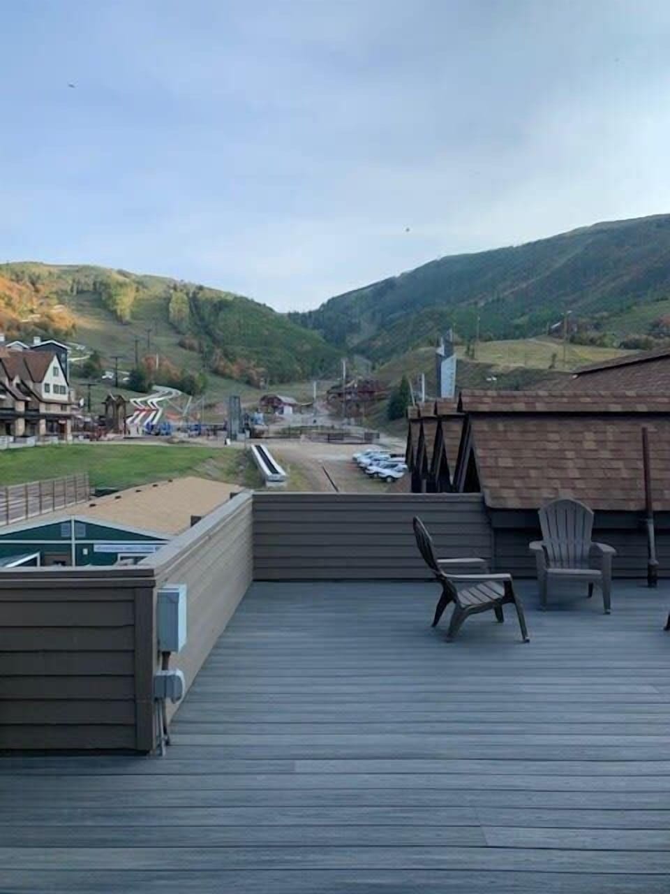 Spectacular mountain views from the private outdoor deck