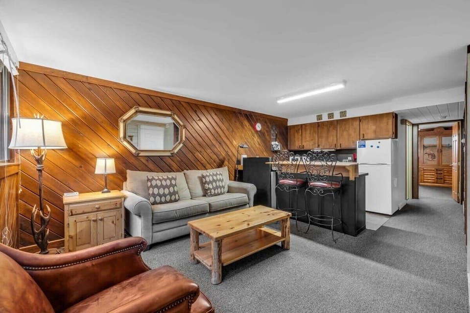 Relax in the comfortable sofa, and lounge seating, while watching your favorite show on the flat-screen TV in the living room