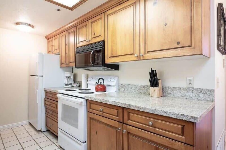 Whip up a delicious home-cooked meal in the fully-equipped kitchen