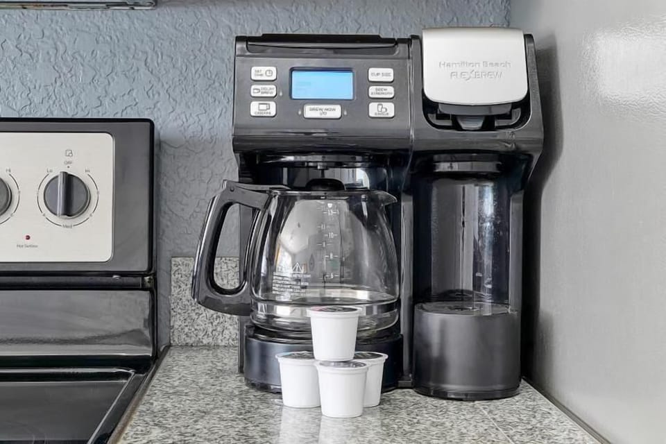 Coffee Maker w/ Complimentary Pods