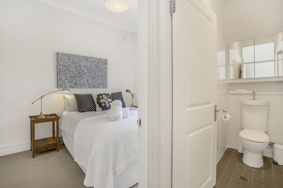 Second bedroom and separate toilet