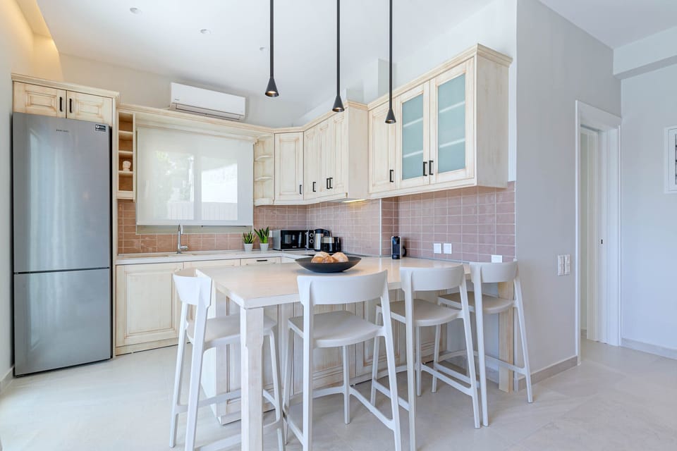 Luxury Villa, Ensuite, Sea View (Villa Anastasia) | Private kitchen