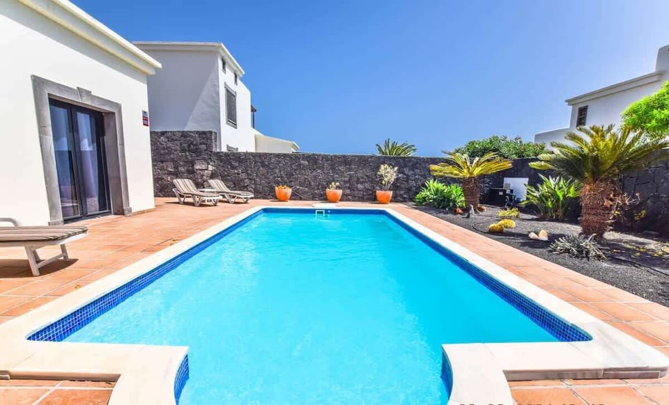 Villa Helena - Swimming Pool