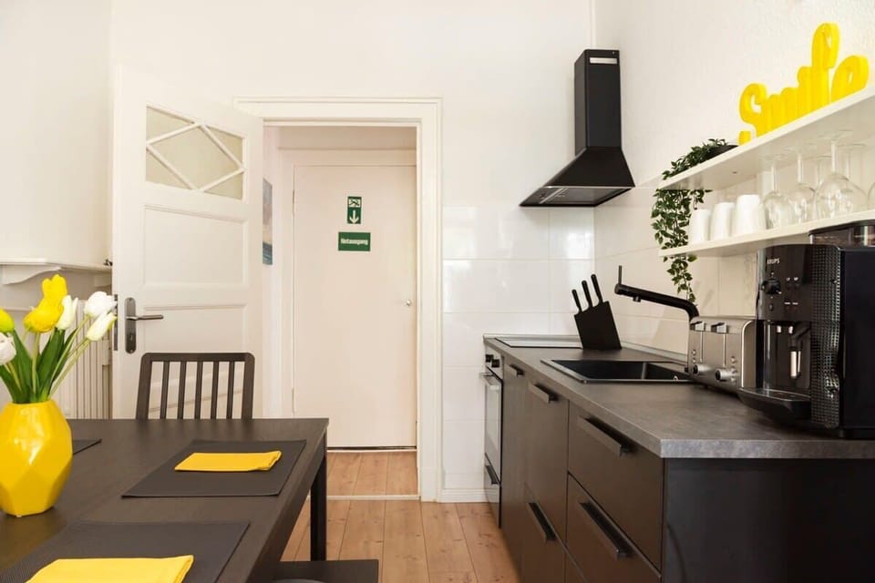 Fully equipped kitchen