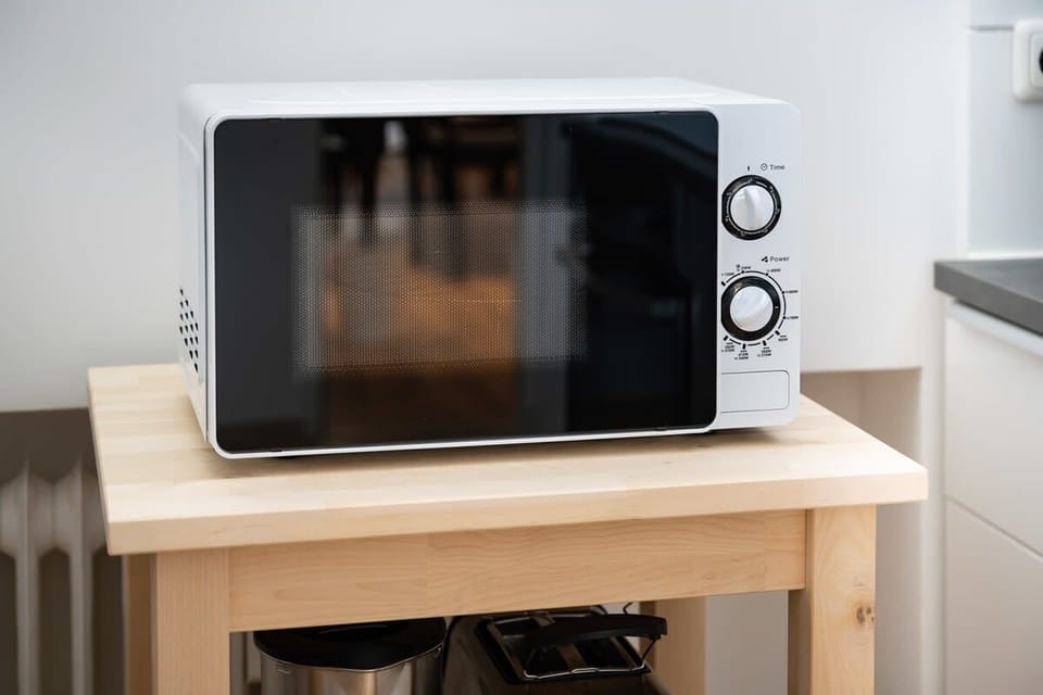 Microwave for fast warm meals