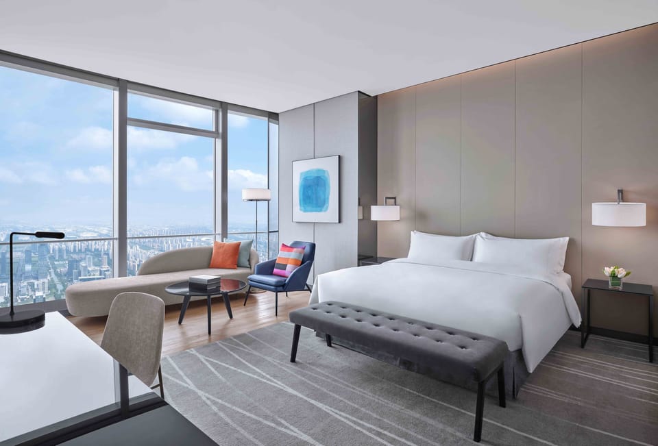 Premium bedding, minibar, desk, soundproofing