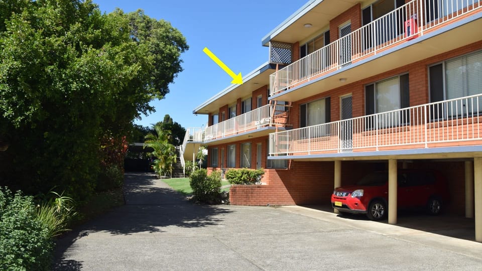 Location of Travellers Palms 7 in the building.