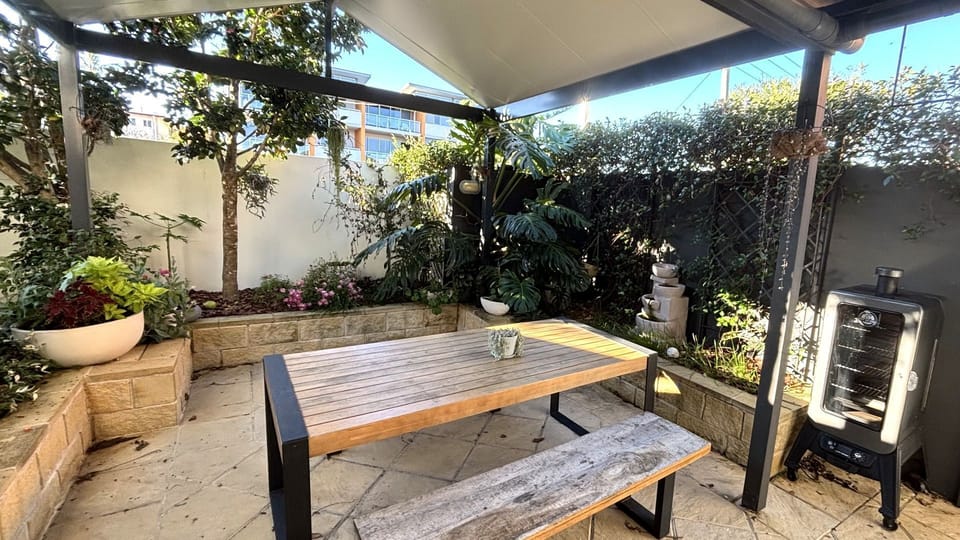 Outdoor dining. 