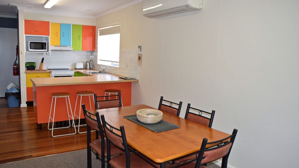 Kitchen and dining area.