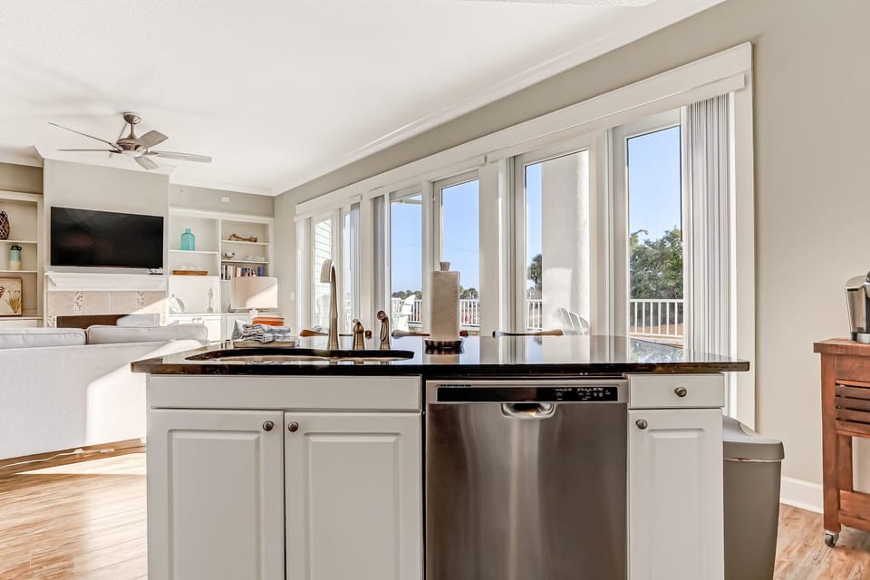 Well Appointed Kitchen has All Major Appliances