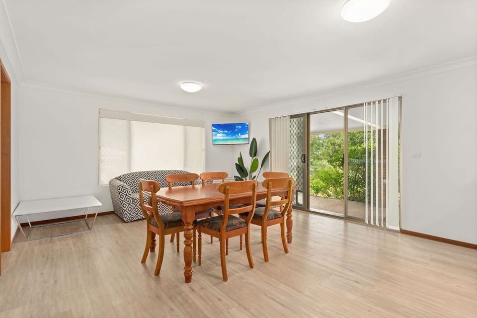 Dining room with 6 seater dining table. Lounge & TV with Netflix and Disney Plus