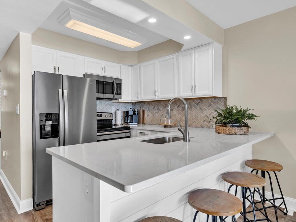 Bar/Kitchen