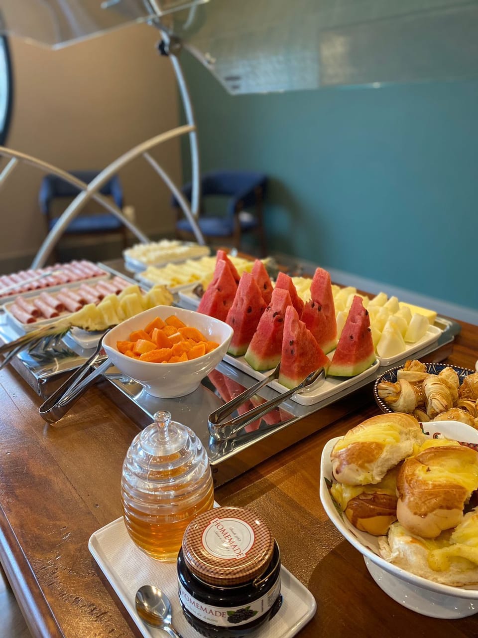 Breakfast buffet