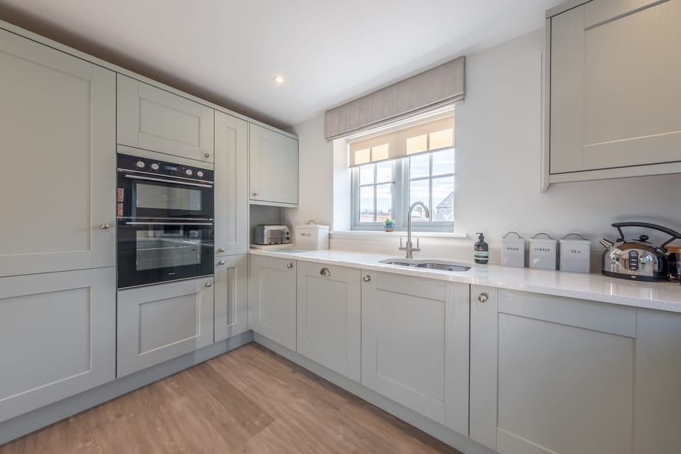 Ground floor: Kitchen
