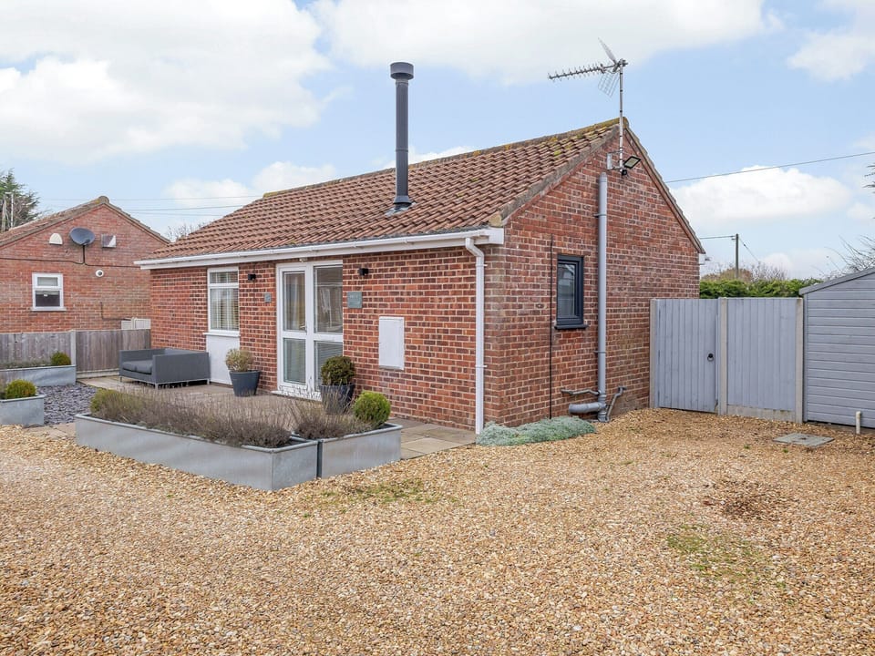 Exterior | Sands Cottage, Snettisham, near Kings Lynn