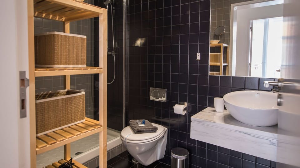Charming bathroom perfect to relax in the shower