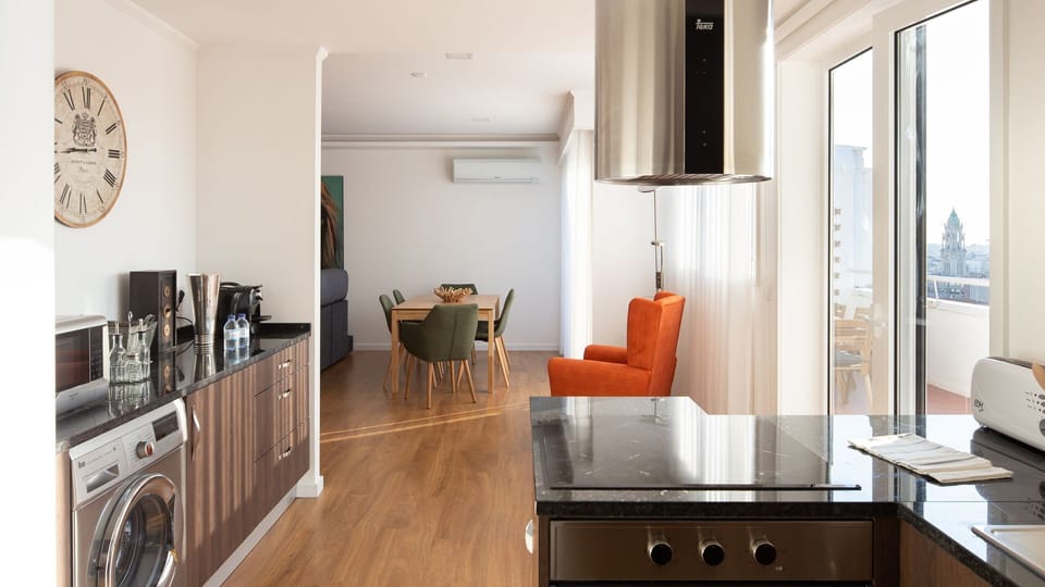 Fully equipped kitchen
