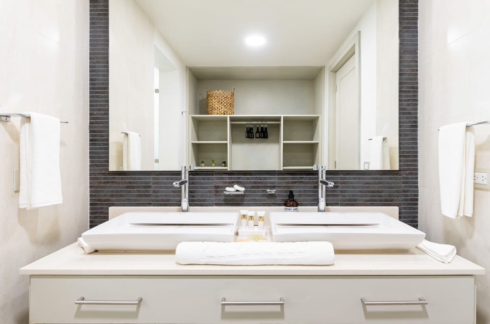 Indoors, Room, Sink Faucet, Sink, Kitchen