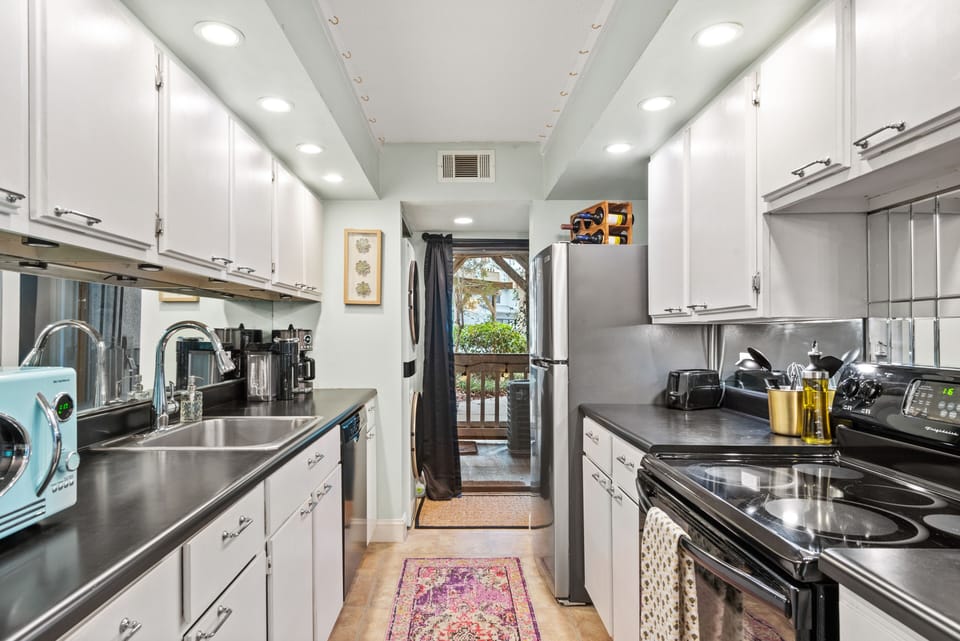 Kitchen fully stocked with everything you will need.