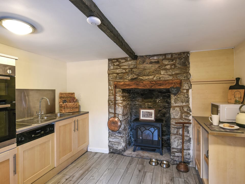 Kitchen | Bodeinion, Llanfair Caereinion