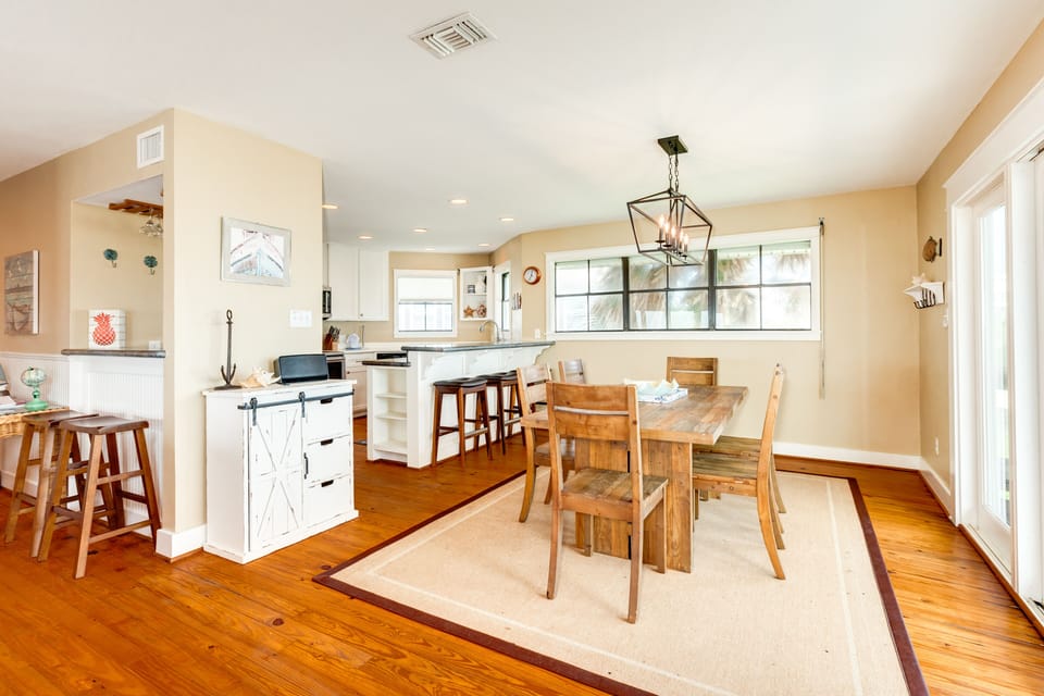 Open kitchen and dining area is great for homecooked meals