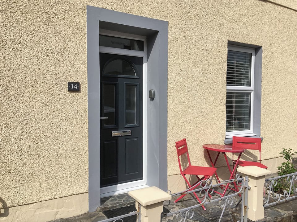 Double bedroom | Woodville, Porthmadog