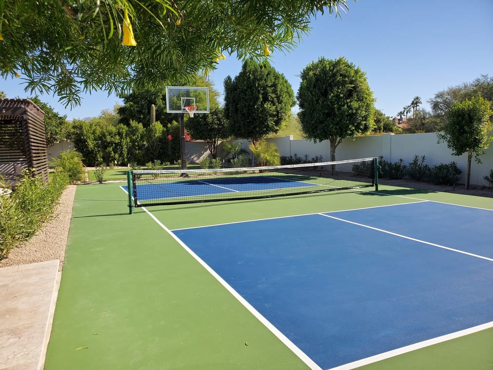 Sport court