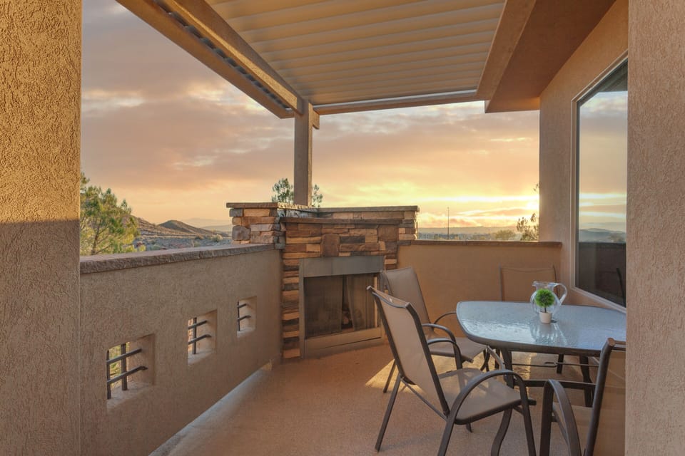 UNIT A8's patio dining area. shaded from the mid day and evening sun.