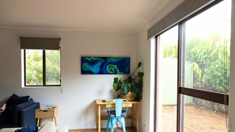 Gidgets on Gretel |  Work desk | Laptop friendly | Wifi | Garden view