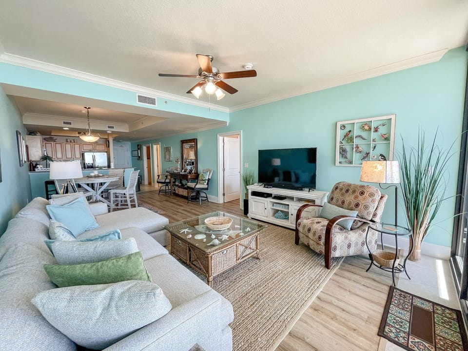 Gulf Front View Living Room 