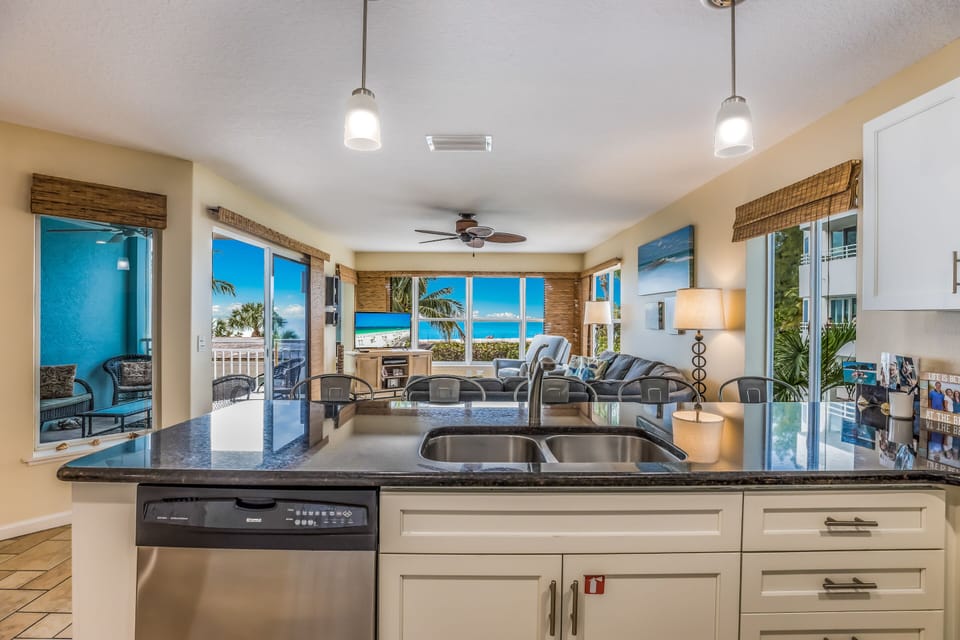 Kitchen and Stainless Steele Appliances