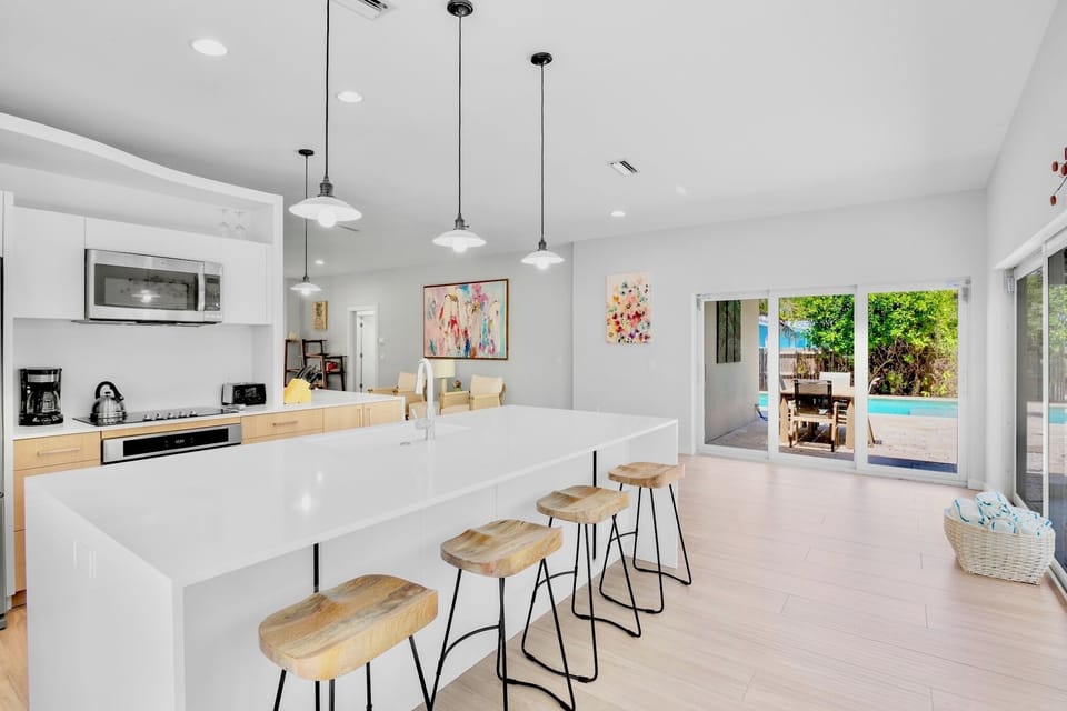Breakfast Bar