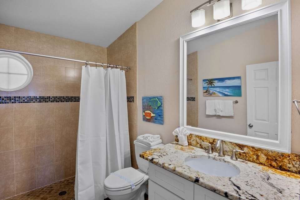 Primary Bathroom, Ensuite