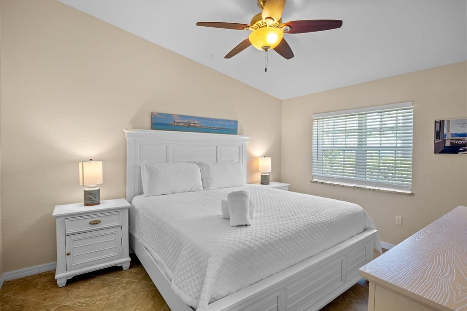 Primary Bedroom, King