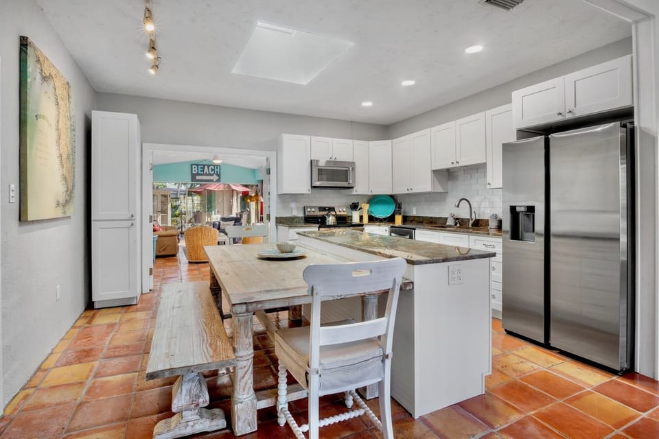 Fully-equipped kitchen