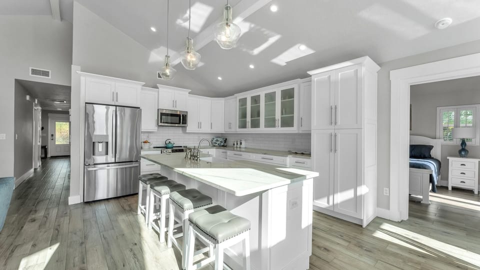 Fully equipped kitchen