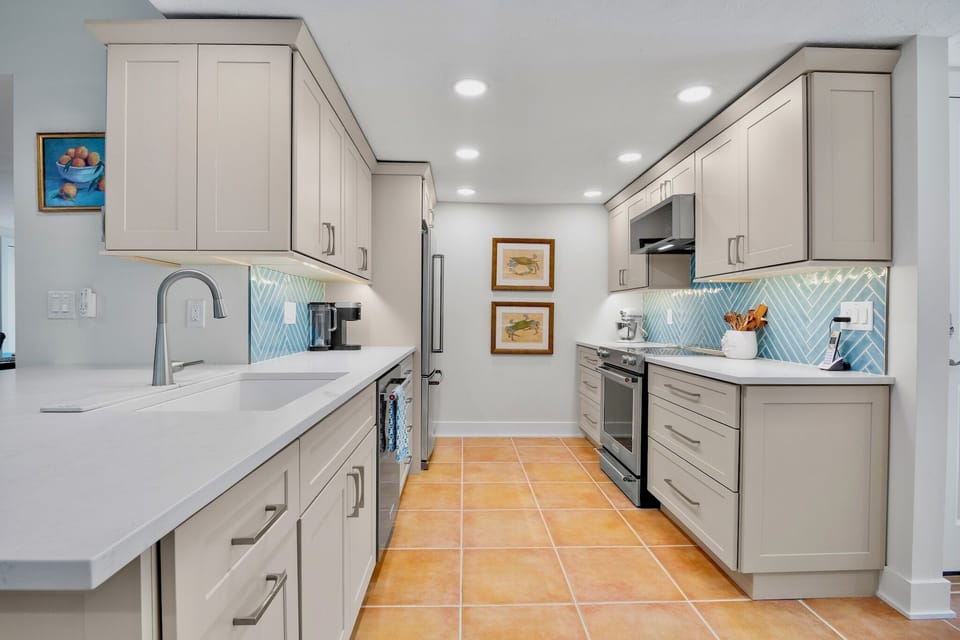 Fully equipped kitchen