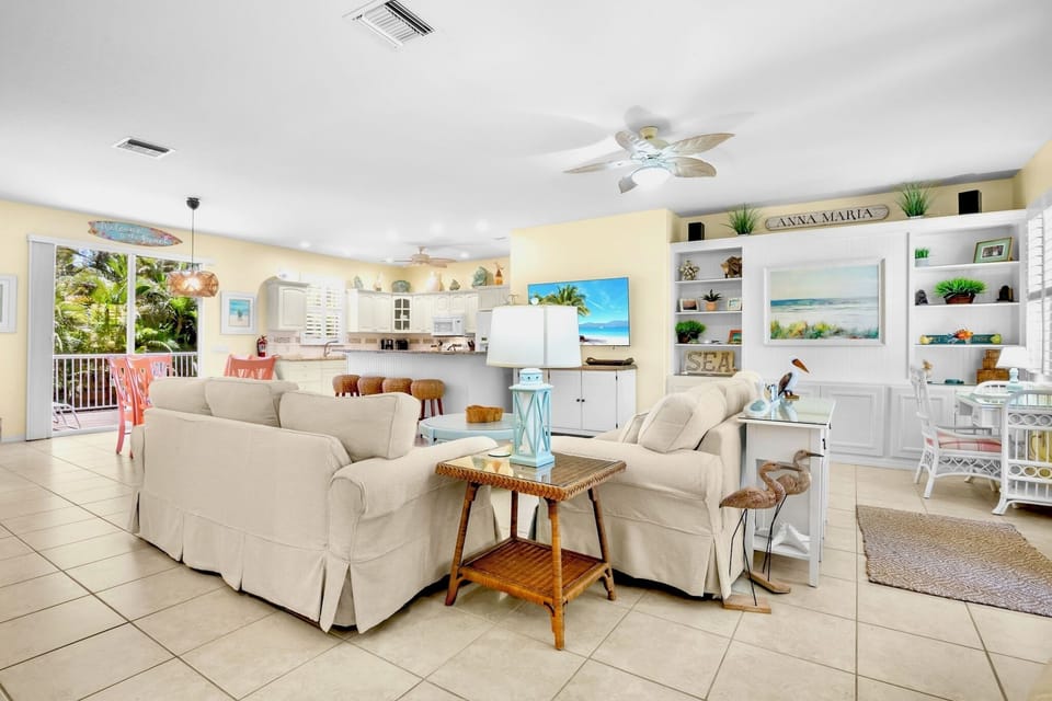 Main Living Area