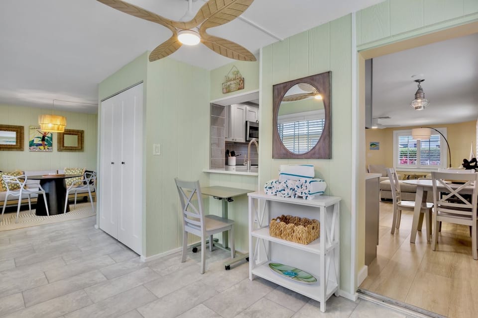 Turtle Trax by Anna Maria Island Accommodations