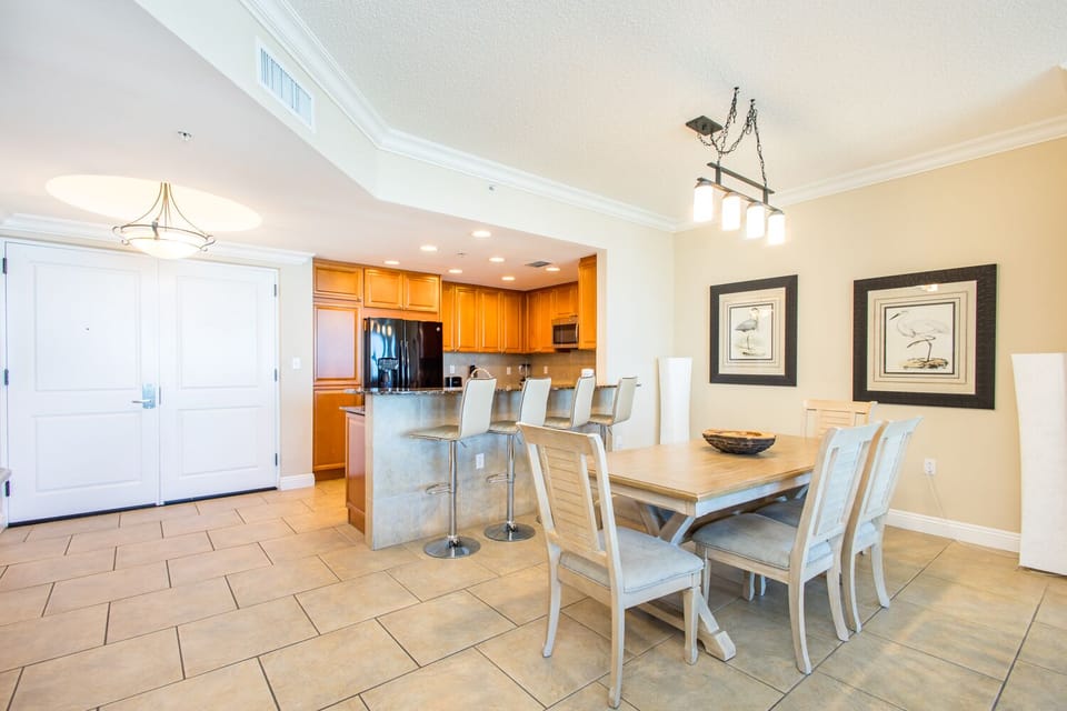 Dining Room/Kitchen