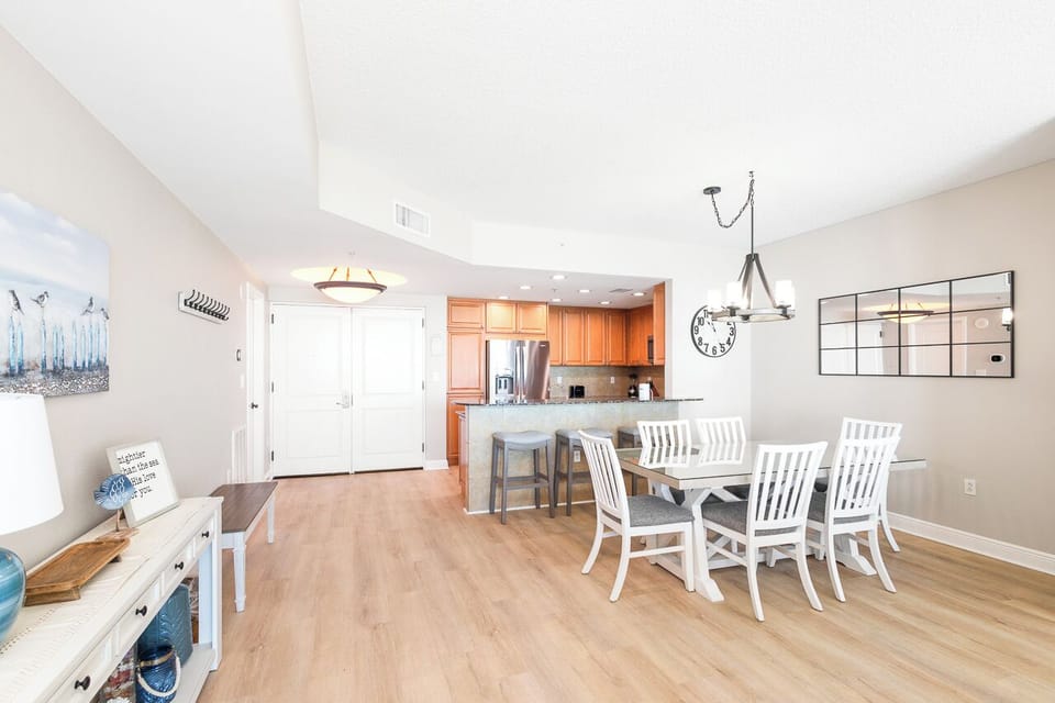 Dining Room 1.0
