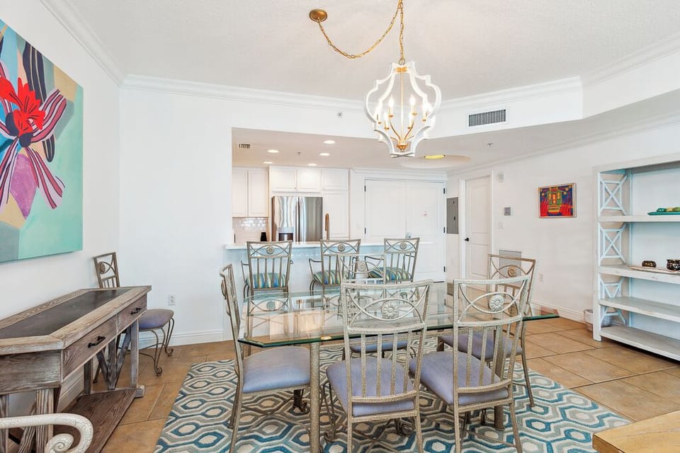 Dining Room 1.1