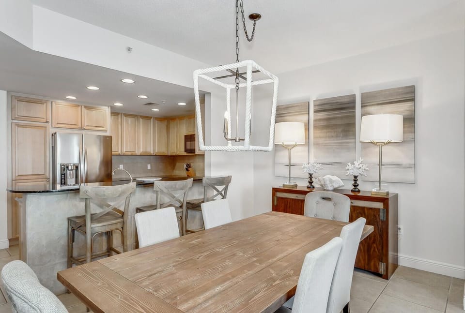 Dining Room 1.1