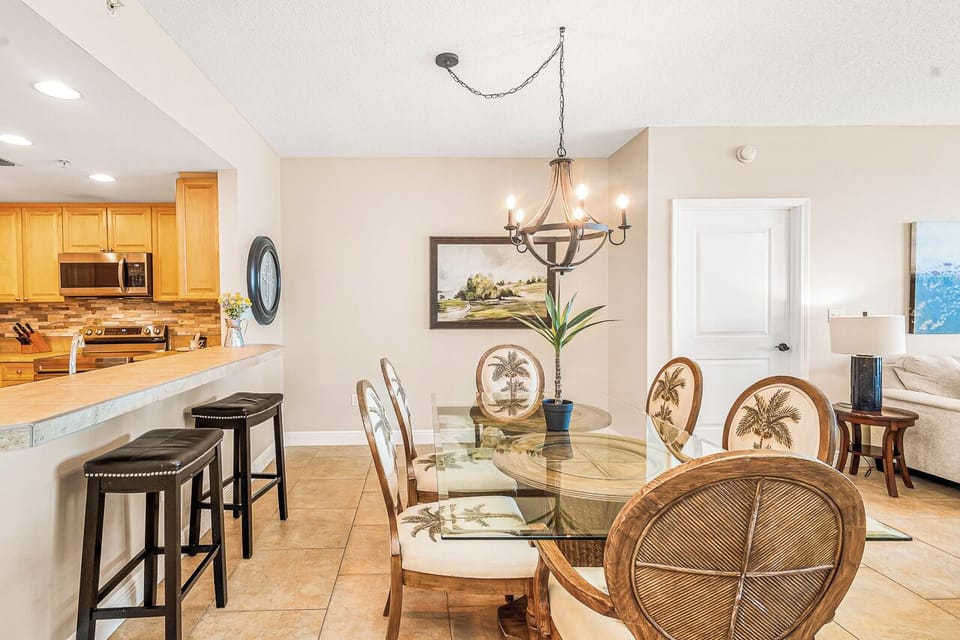 Dining Room 1.2