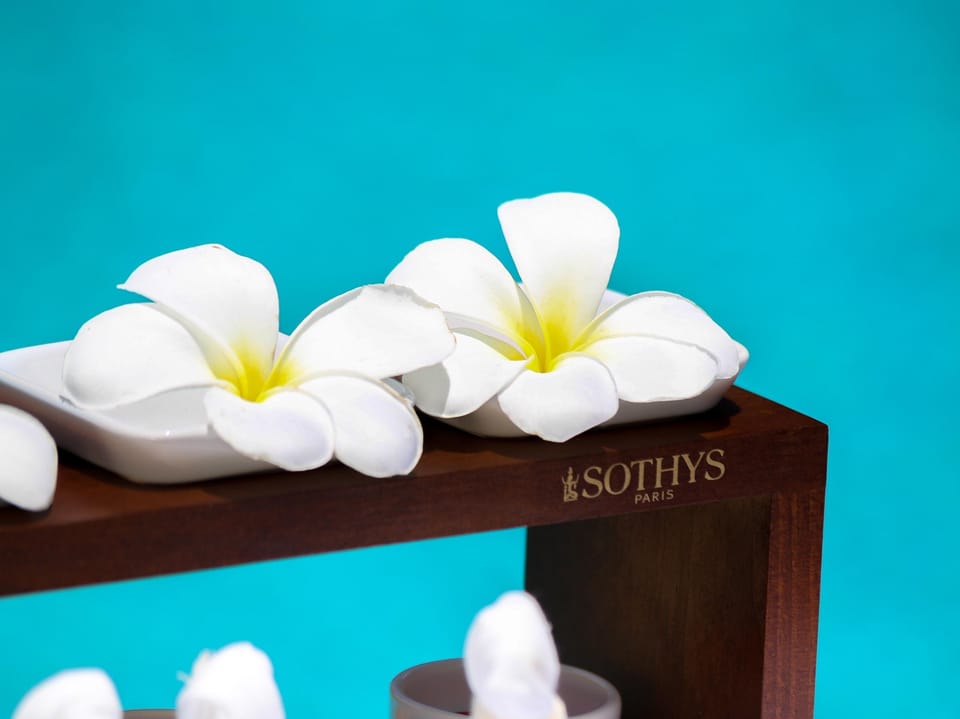 Couples treatment rooms, sauna, hot tub, steam room, Turkish bath